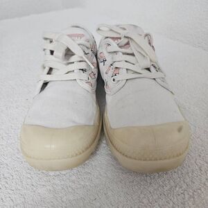 Palladium shoes for women
